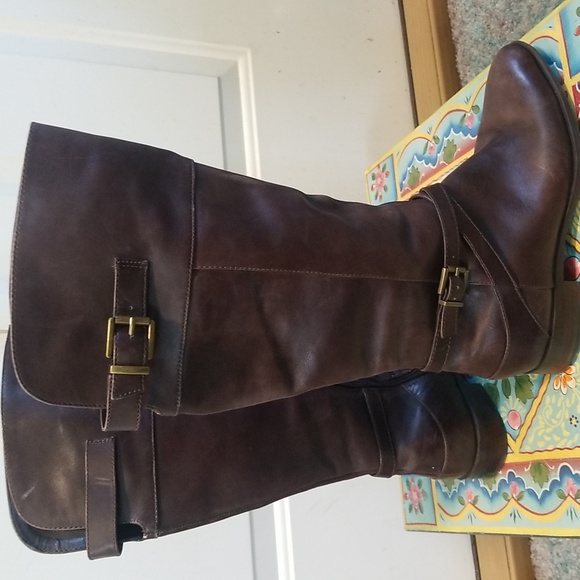 SAKS 5th Avenue brown leather riding boots - Picture 5 of 10